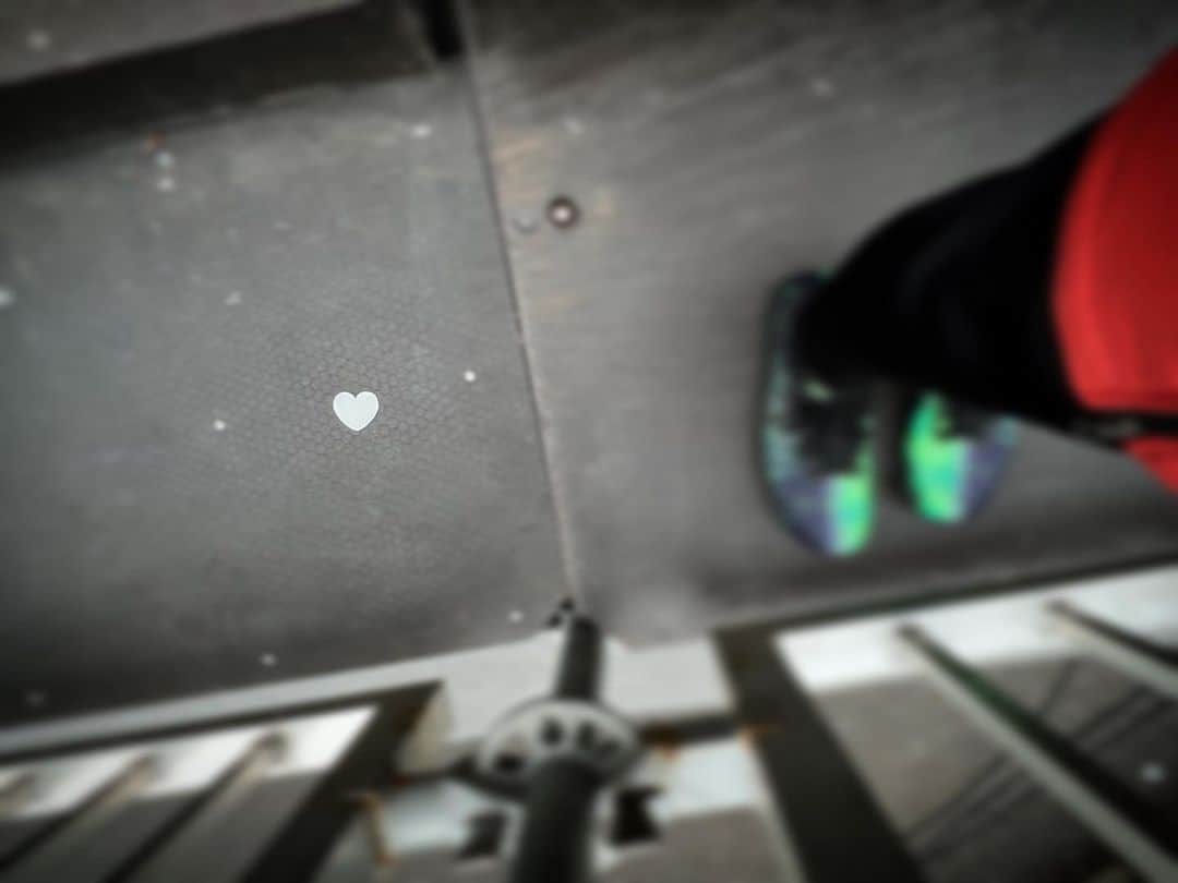 有森裕子のインスタグラム：「ONE STEP AHEAD WITH HEARTS❣️」