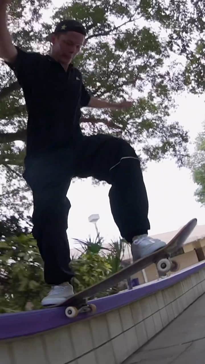 ジェイク・イラーディのインスタグラム：「🎯 @jakeilardi two piece ahead of his MOB Minute dropping tomorrow, Mar 6. 📹 @gaspar.ramirezz」