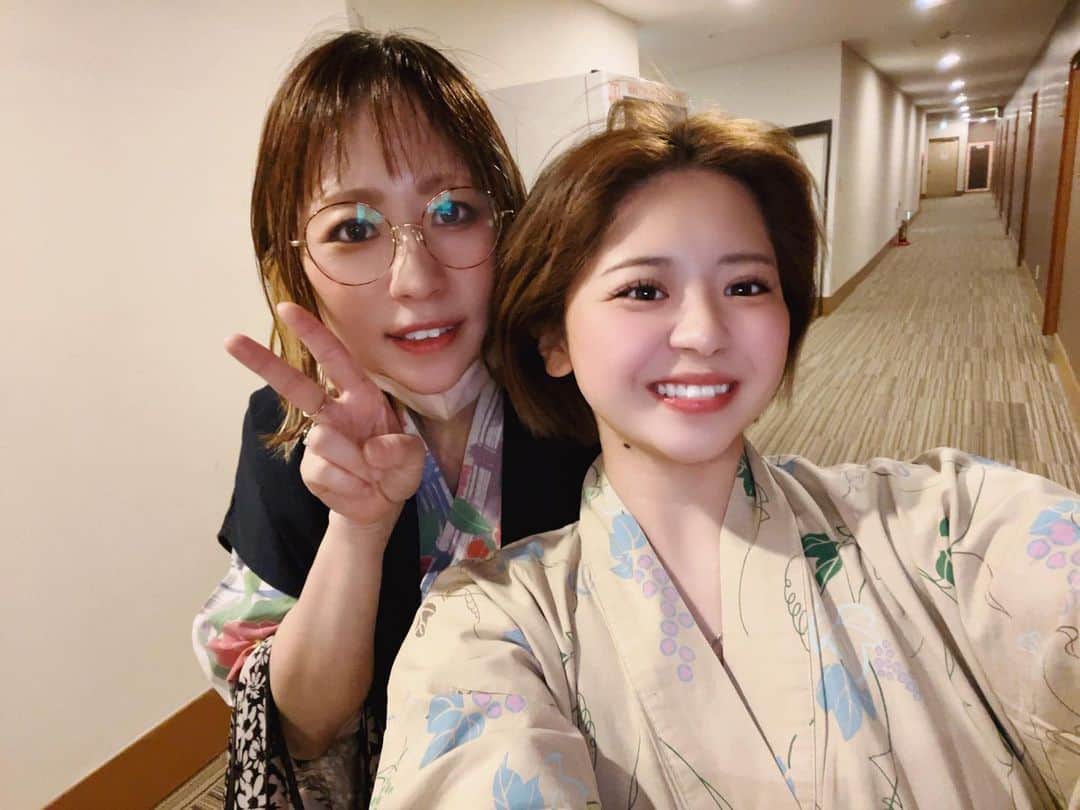 カノンのインスタグラム：「親との写真って意外と少ない。 沢山撮っていきたい。  @kazuki13mama」