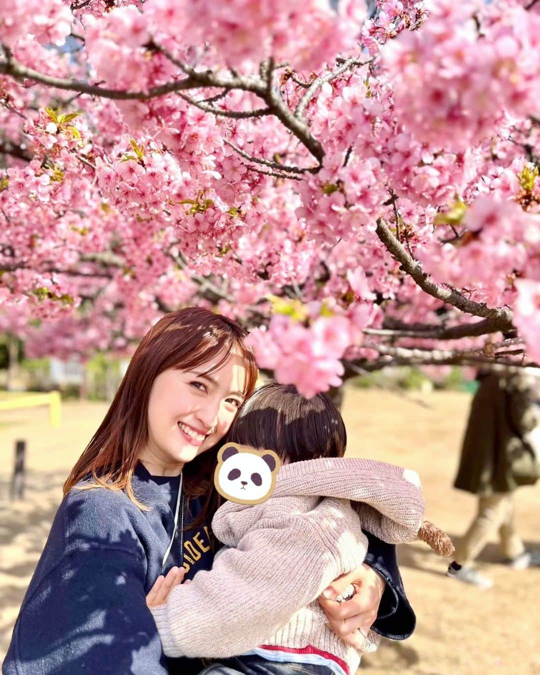 花岡維生のインスタグラム：「#🌸🌸🌸  #sakura #桜 #春が来た #2歳男の子 #男の子ママ」