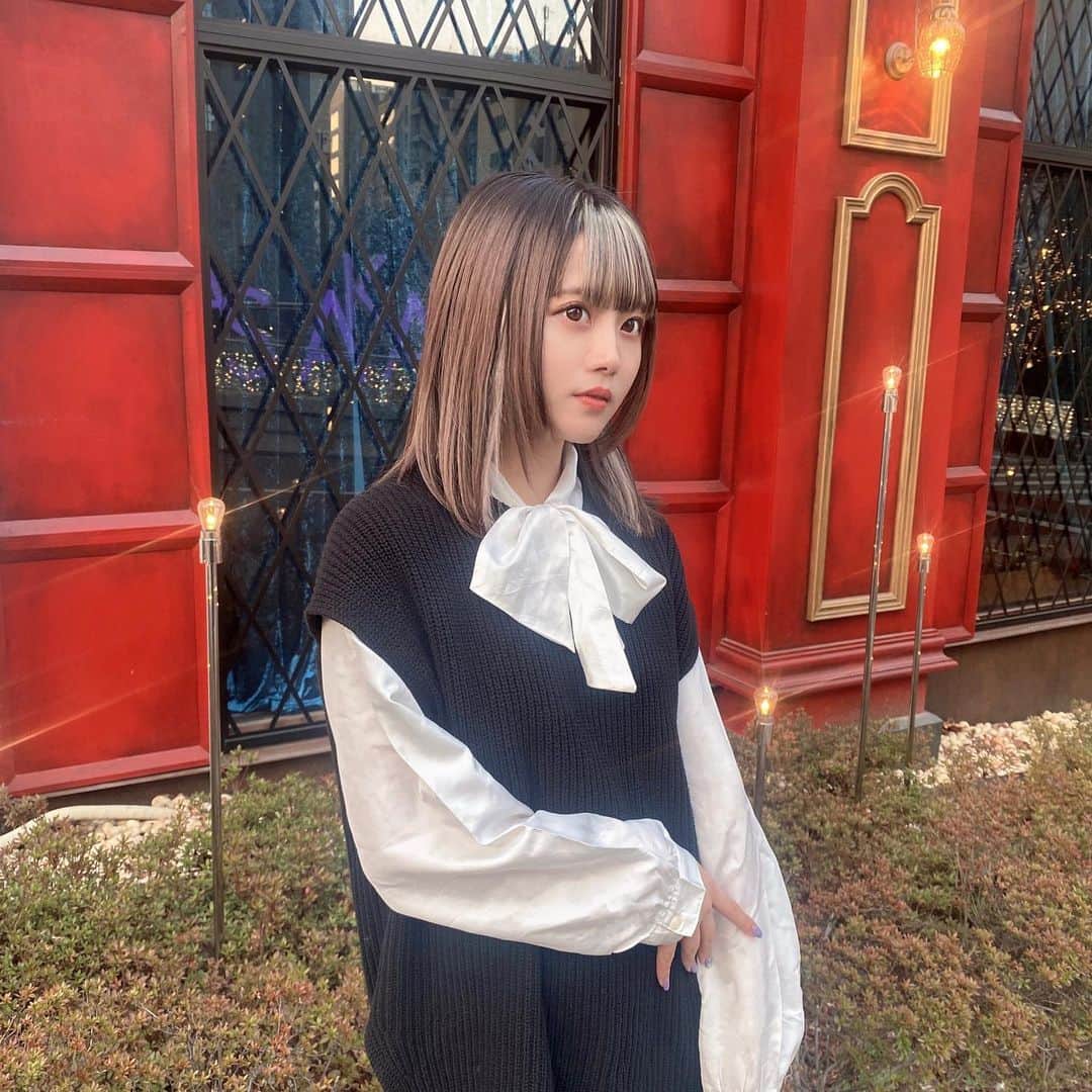 のインスタグラム：「ホグワーツ魔法魔術学校📕 ハリポタ観て✌︎  #photooftheday #follow #idol #自撮り　#selfie #instagood#nofilter #fashion #tbt #igers #hurry」