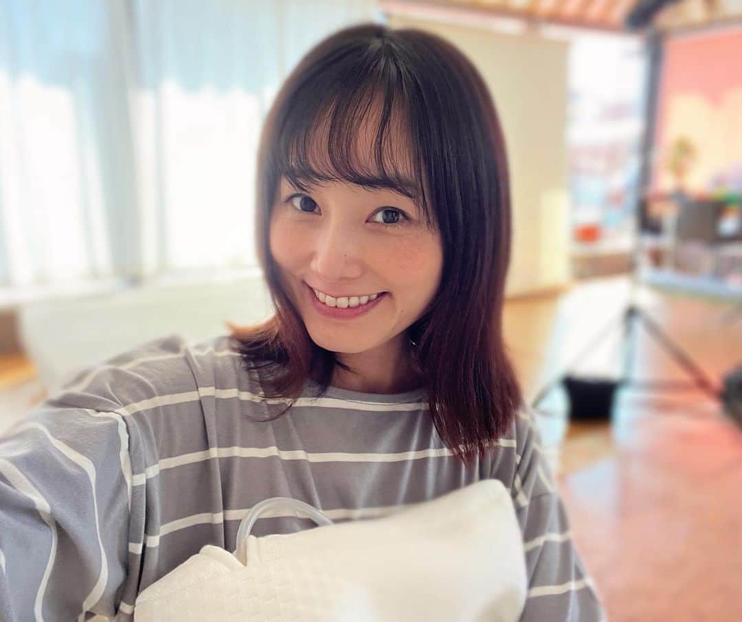 野村日香理さんのインスタグラム写真 - (野村日香理Instagram)「こんばんは＾＾ 今日は新商品の撮影を２件してきました🎬 クライアント様から衣装をプレゼントしていただけたよ〜🥰ありがとうございました。 ３月もよろしくお願いします😊🌸  #こんばんは#撮影#お洋服#モデル#ムービー#３月#お仕事#japanesemodel」3月7日 18時59分 - nomura.hikari