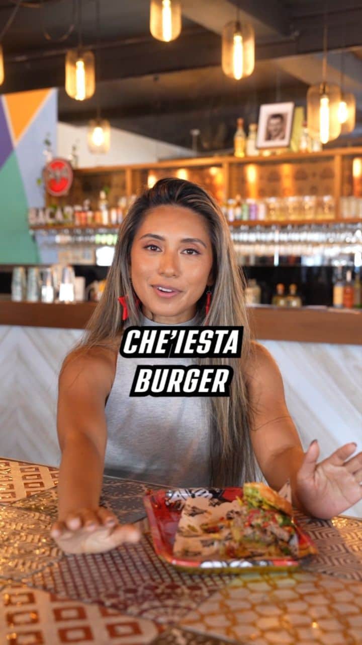 シェネルのインスタグラム：「Help us make a difference one burger at a time 🍔 . . #pertheats #perthburgers #burger #charityevent #supportlocal #vicparklocal」
