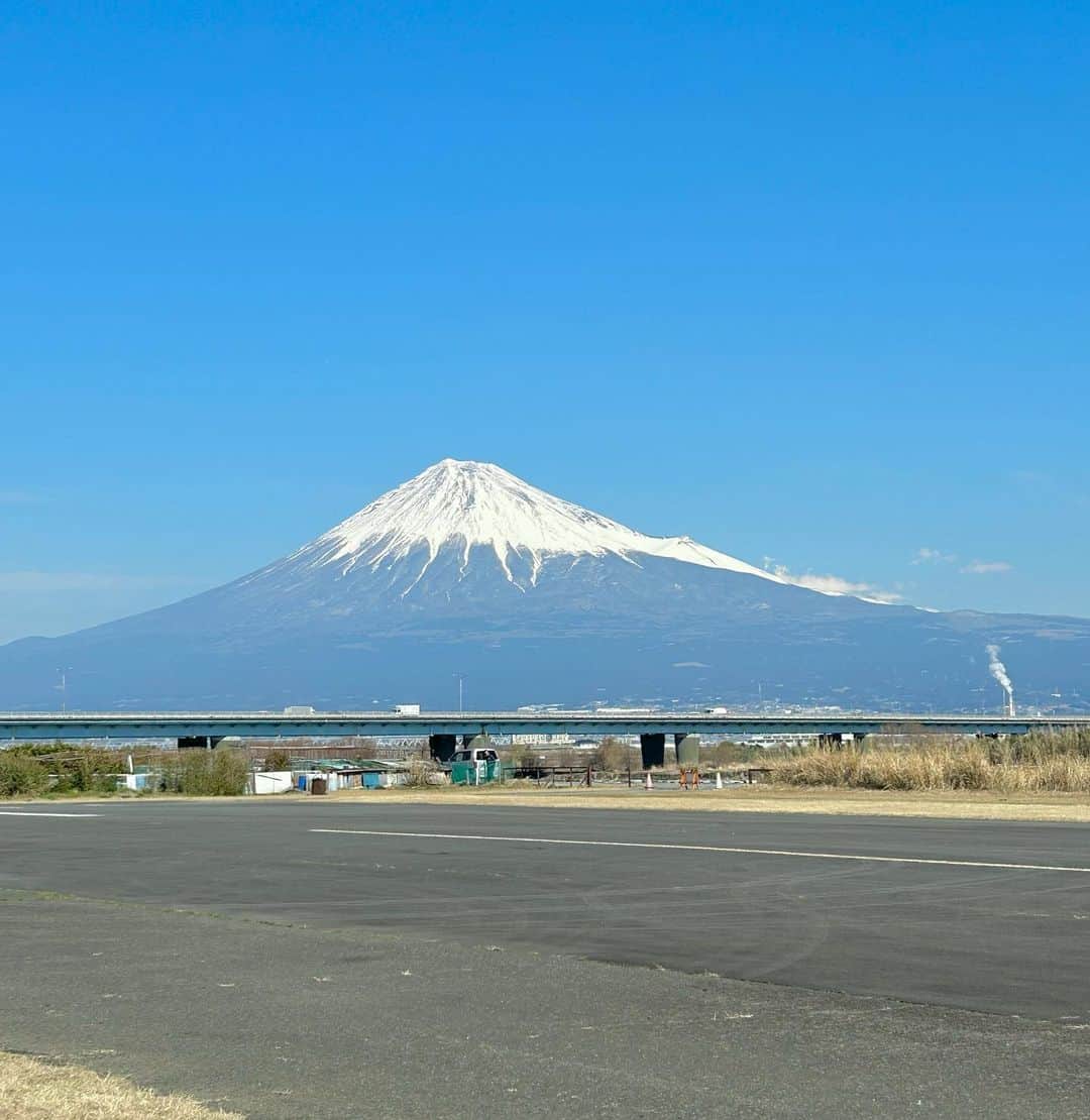 吉永アユリのインスタグラム：「🗻 こんなに綺麗に見たの初めて！」