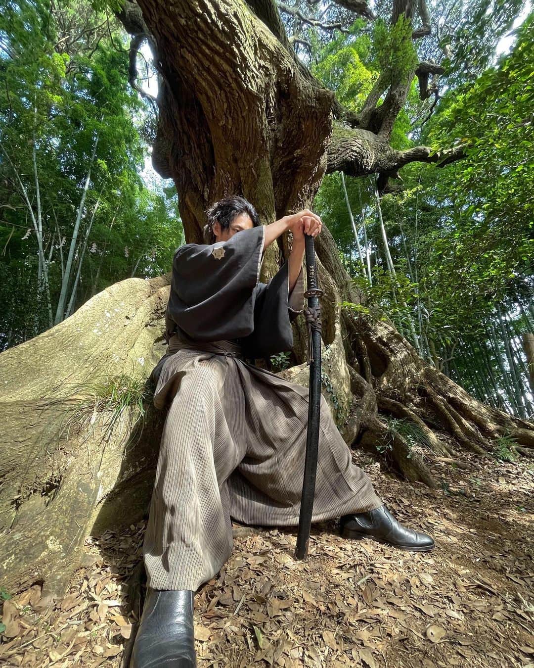 ディーン・フジオカのインスタグラム：「#坂本龍馬 a.k.a. #天狗 👺  子供心に憧れた生き様、演じさせていただきます。  @asadora_ak_nhk  #らんまん #朝ドラ #４月３日スタート」