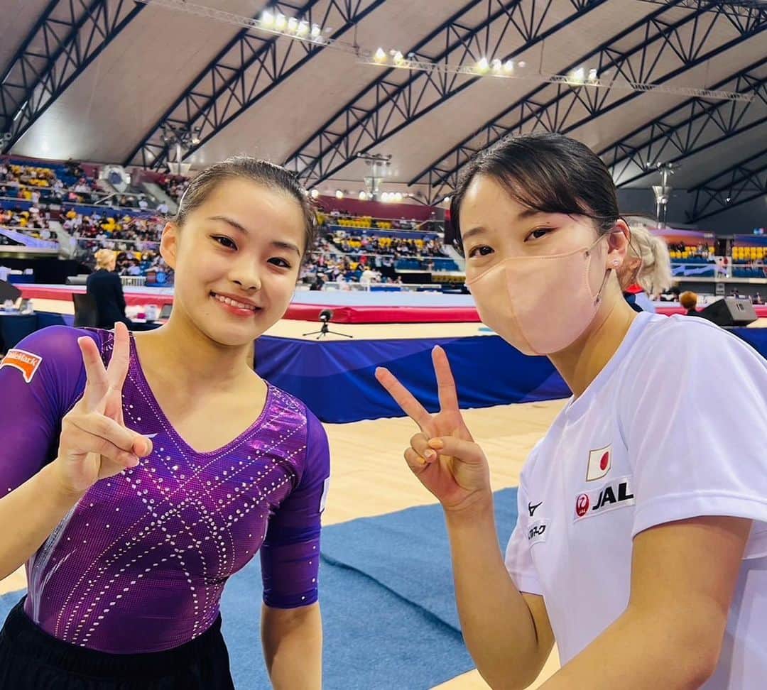 畠田姉妹（畠田瞳・畠田千愛）のインスタグラム：「カタールワールドカップ🇶🇦 他にもお気に入りの写真がいくつかあるので載せますね🤭✨   #初   #姉妹遠征   #qatar   #良い経験ができました」