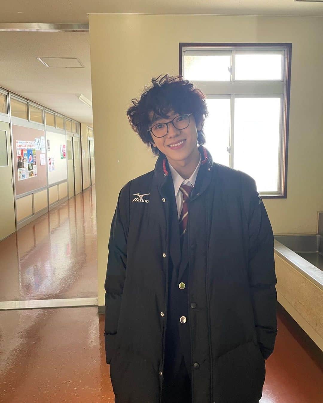 池田優斗のインスタグラム：「・  本日、情報解禁になりました！  4月7日、8日　2夜連続放送 #テレビ朝日　スペシャルドラマ 『#私小説　ー発達障がいのボクが純愛小説家になれた理由ー』に出演させて頂きます。  #瀬戸康史　さん演じる伊佐山ジンの学生時代を演じています。  心がとても温かくなり、そっと寄り添ってくれる物語です。  是非ご覧下さい👀  @shishousetsuex   #池田優斗」