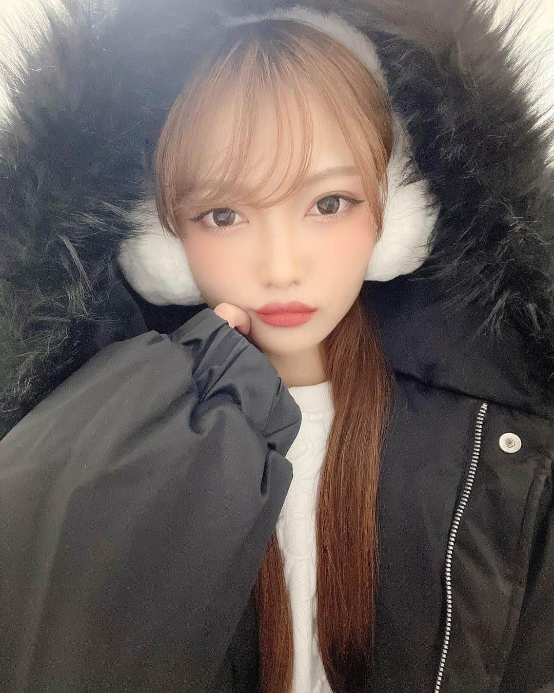 中原鈴奈さんのインスタグラム写真 - (中原鈴奈Instagram)「時間差投稿🤣 前雪降った日の☃️  最近は花粉にやられてる🤧 ・ ・ ・ #イヤーマフ#イヤマフ #instafashion #ootd #likesforlike #instagood#likesforlike #selfie #오오티디 #옷스타그램 #패션 #니트」3月7日 21時05分 - rinrin1228_