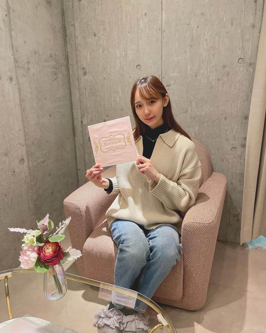 大段舞依のインスタグラム：「⁡ ⁡ ⁡ 美容dayで毛穴洗浄していただきました🥰 ⁡ お肌ツルツルだしメイクノリが最高！！！！！ また気になったら都度してもらおっ♡ ⁡ ⁡ #美容 #毛穴洗浄 #美肌 #美白 ⁡」