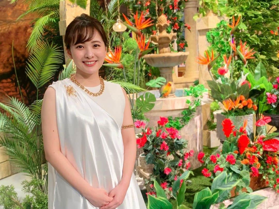 河出奈都美のインスタグラム：「. 「カズレーザーと学ぶ。」 このあと10時からです✨  今回は今のシーズン花粉などで 気になる「アレルギー」です！ 様々なアレルギー、つらいですよね…🥲 きっと皆さんの新たな気づきになると思います！  ぜひ一緒に学びませんか？(*'ω'*) @kazutomanabu_ntv   #テーマ は #花粉 #アレルギー #カズレーザーと学ぶ #日本テレビ #アナウンサー #河出奈都美」