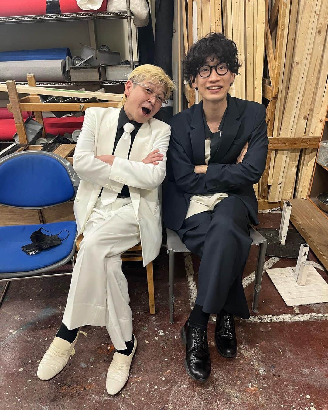 もりやすバンバンビガロさんのインスタグラム写真 - (もりやすバンバンビガロInstagram)「#吉田ヒロ　兄さんとお写真とっていただきました！！#よる公演」3月7日 21時49分 - moriyasubanbanbigaro