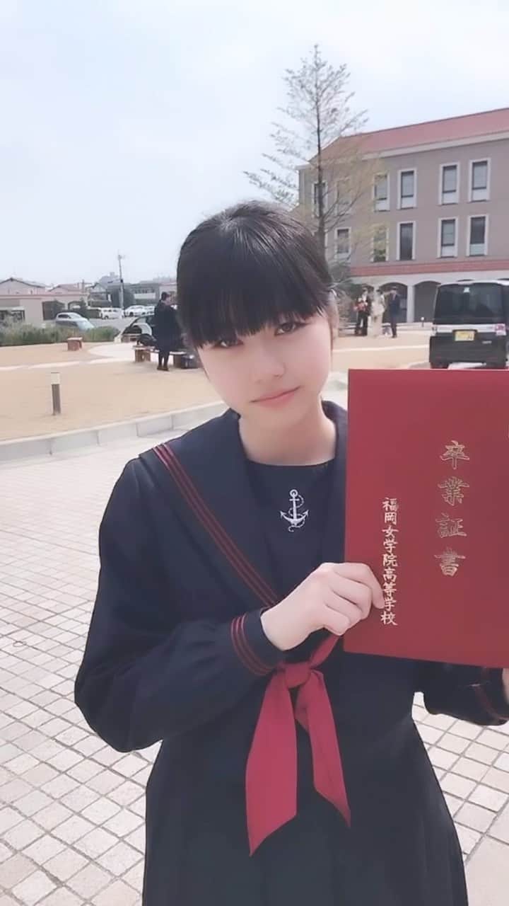 ゆーりのインスタグラム：「全部高校生の時😆📸」