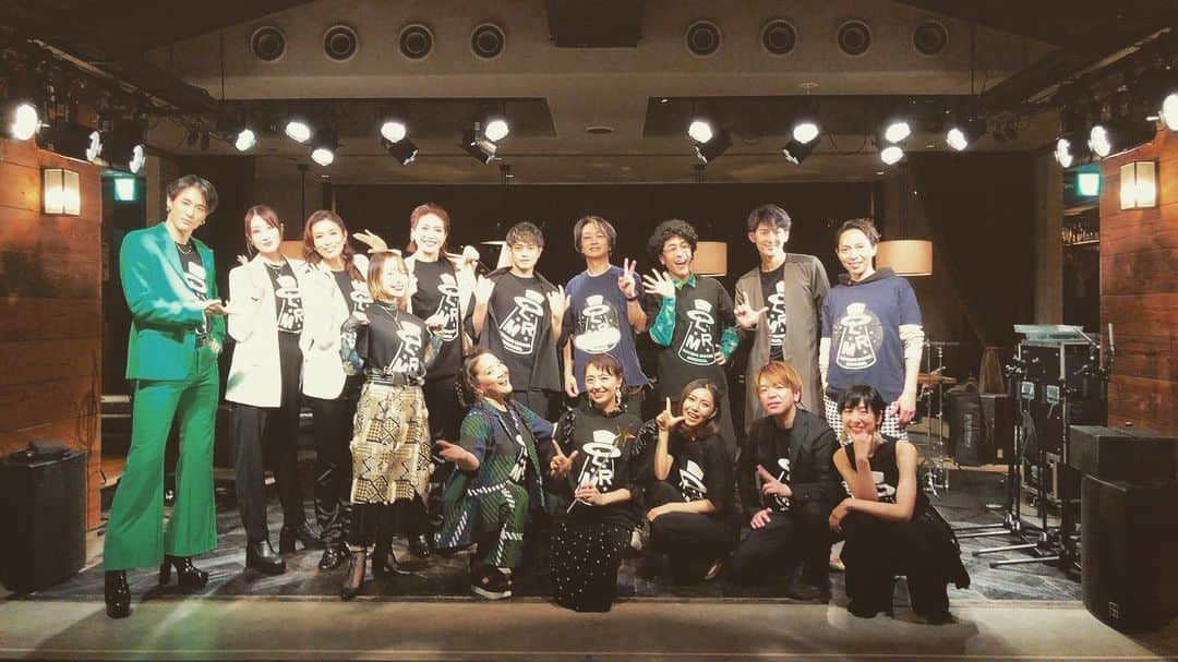青野紗穂のインスタグラム：「ありがとうございました。 #リビングルームカフェ 大好きです。」