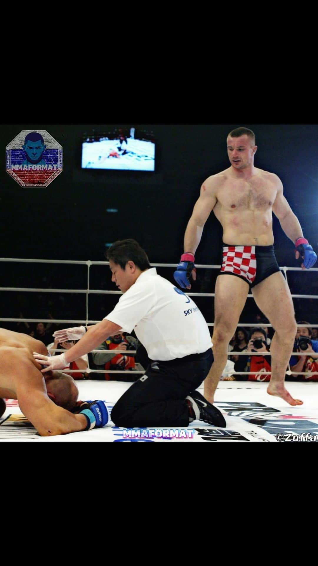 ミルコ・クロコップのインスタグラム：「• Mirko Filipović vs. Ron Waterman  • Pride 27: Inferno  • 2004.02.01 |  Osaka, Japan  • «Правая нога — больница, левая нога — кладбище»  В 2006 году Мирко начал поход за поясом чемпиона промоушена Pride. В рамках Гран-при Филипович провел четыре поединка. В каждом бою он одержал досрочную победу нокаутом. Примерно в это же время он произнес известную фразу: «Правая нога — больница, левая нога — кладбище».」