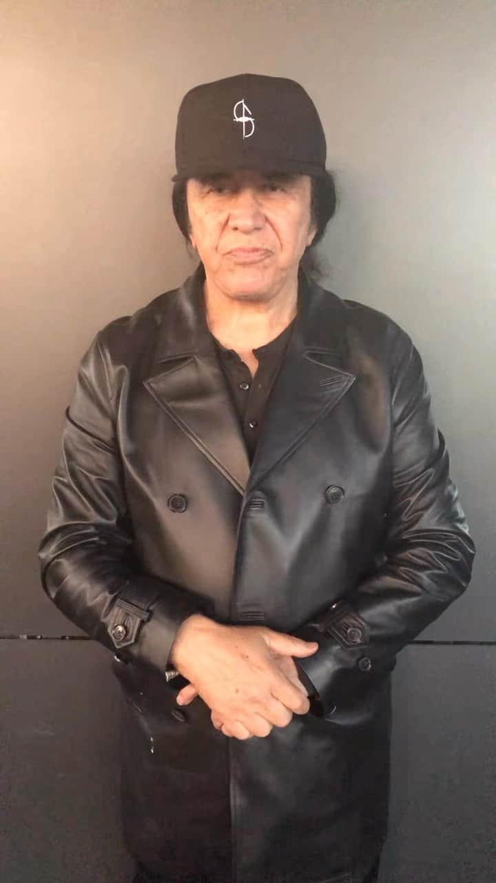 のインスタグラム：「AnEveningWithGeneSimmons.Com         Thank you one and all for selling out May 6 and May 7 at the Rio Hotel for our unique & spectacular event. Check out AnEveningWithGeneSimmons.Com for details.         Friday, May 5 just opened up and already we have only a few tickets available. First come first served.        Hope to see you there.」