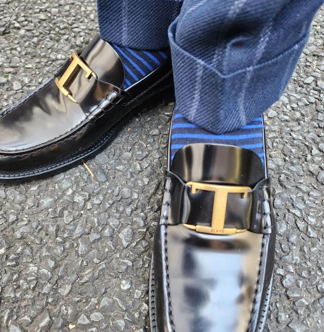 峰竜太さんのインスタグラム写真 - (峰竜太Instagram)「#アド街ック天国 #suit #brunellocucinelli #shirt #yamatoyashirt #tie #borrellinapoli #shoes #todsshoes」3月8日 13時20分 - mineryuta
