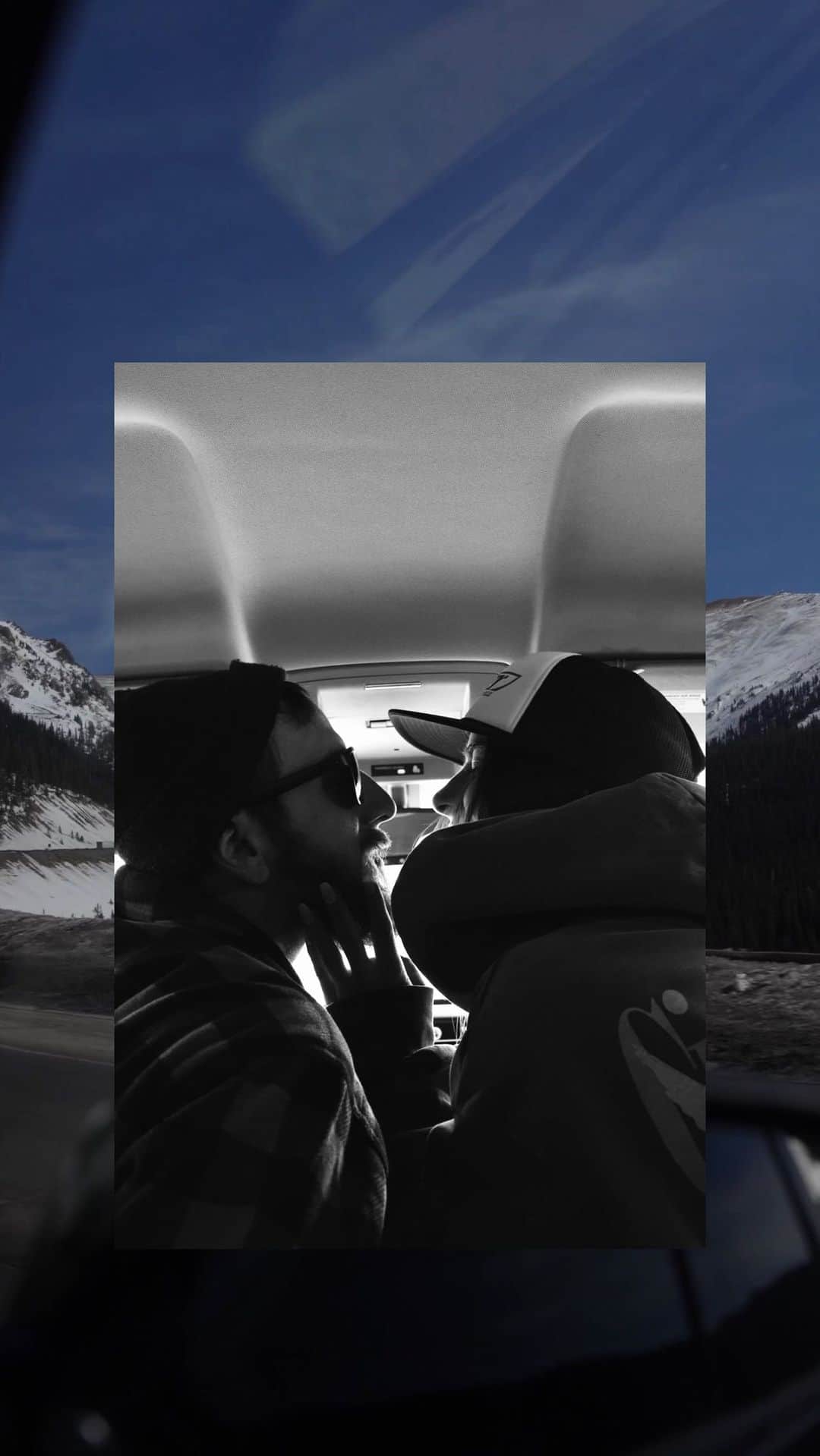 のインスタグラム：「Nothing beats these mountain mornings 🤍」
