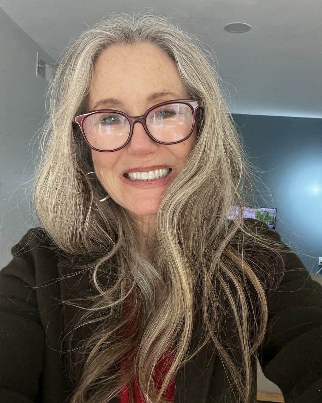 メアリー・マクドネルのインスタグラム：「Hope to see you at #CYPHACON2023  CYPHACON.org Haven’t been to LAKE CHARLES Since #PASSIONFISH !!! hello LOUISIANA!!!!👠 So looking forward to meeting you all! ❤️」