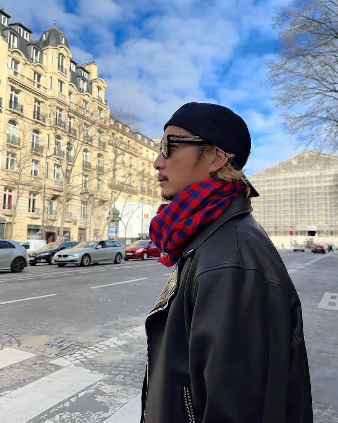のインスタグラム：「#parisfashionweek  #paris 🇫🇷  #ootd  #hermes #dior #chanel  #chloe #celine」
