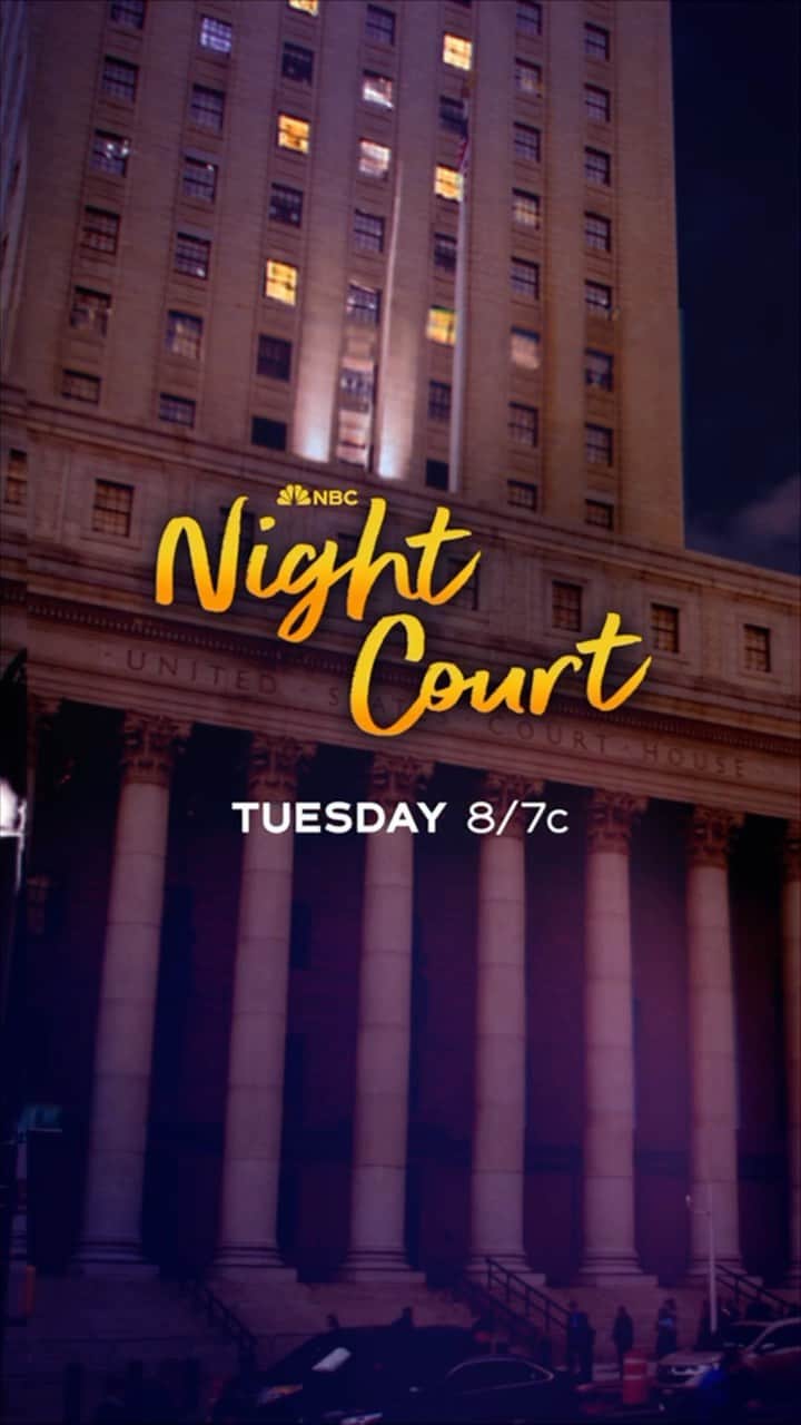メリッサ・ラウシュのインスタグラム：「It’s almost time for court! A brand new #NightCourt is on TONIGHT at 8/7c on @nbc and streaming on @peacock 💙」