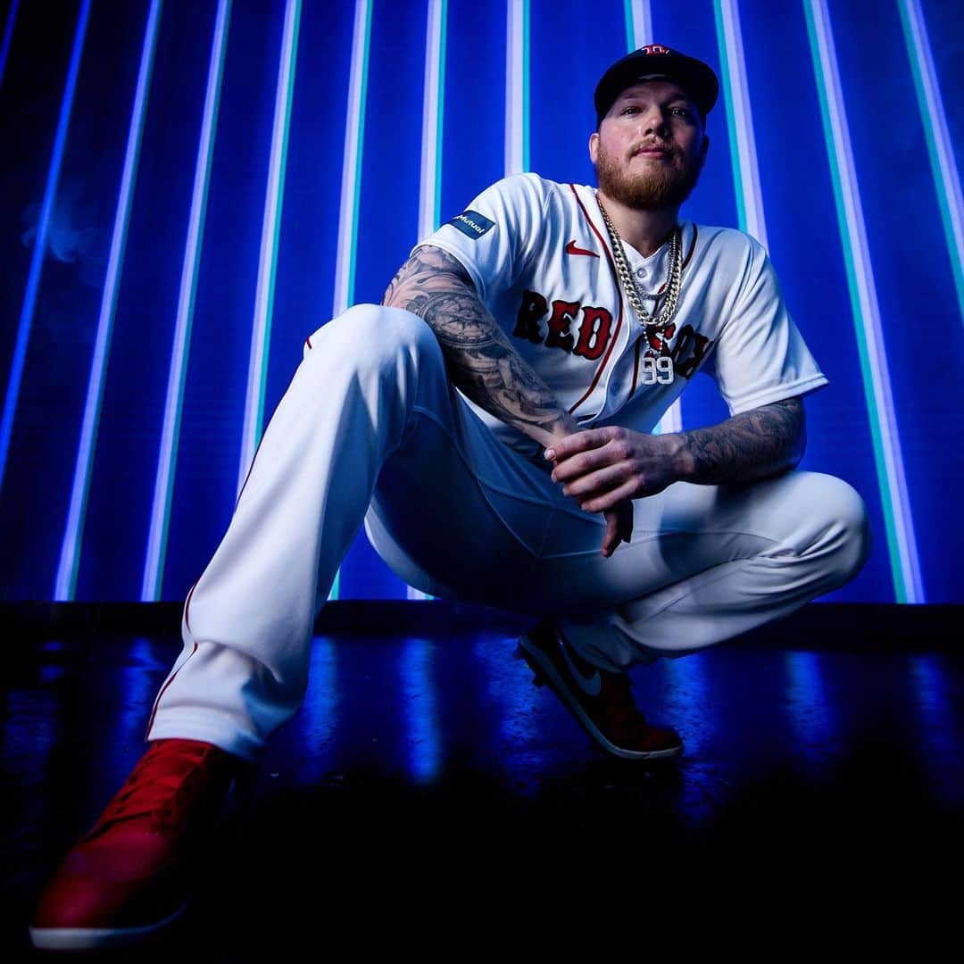 ボストン・レッドソックスのインスタグラム：「𝟮𝟬𝟮𝟯 𝗢𝗨𝗧𝗙𝗜𝗘𝗟𝗗 𝗩𝗜𝗕𝗘𝗦」