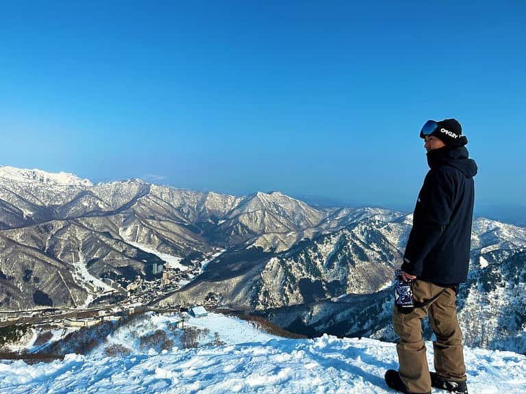 のインスタグラム：「最高の休日でした🏂  また来年🗻✨」
