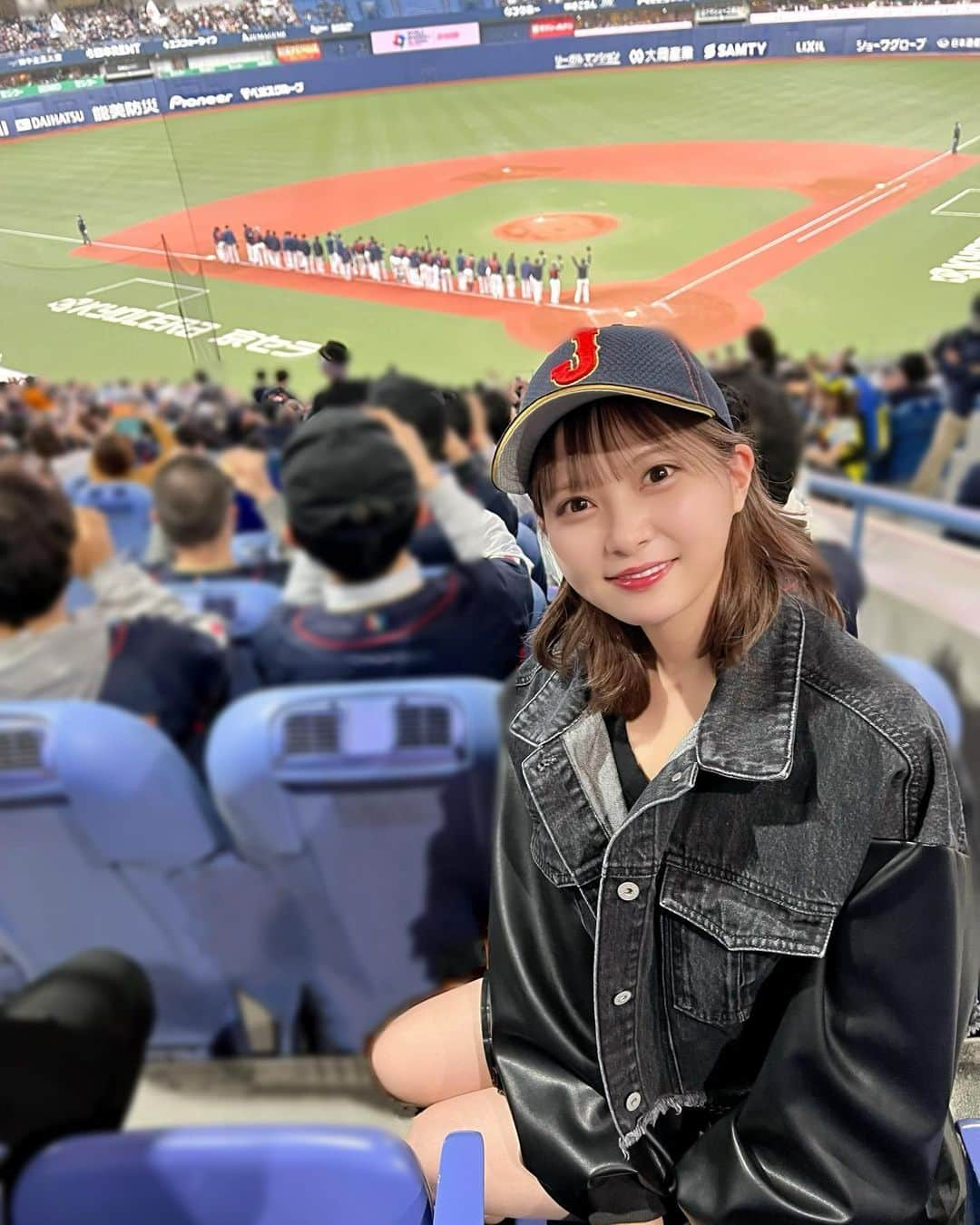 堀詩音さんのインスタグラム写真 - (堀詩音Instagram)「⚾️❤️  サッカー好きのイメージが あるかと思いますが 実は野球も好きで観戦してました⚾️❤️  คุณอาจมีภาพฉันเป็นแฟนฟุตบอล แต่จริงๆ แล้วฉันก็ชอบเบสบอลและเคยดูด้วย⚾️❤️  #侍JAPAN #侍ジャパン  #WorldBaseballClassic   #WorldBaseballClassic2023 #野球 #baseball #京セラ #京セラドーム #京セラドーム大阪」3月8日 22時40分 - shion_hori