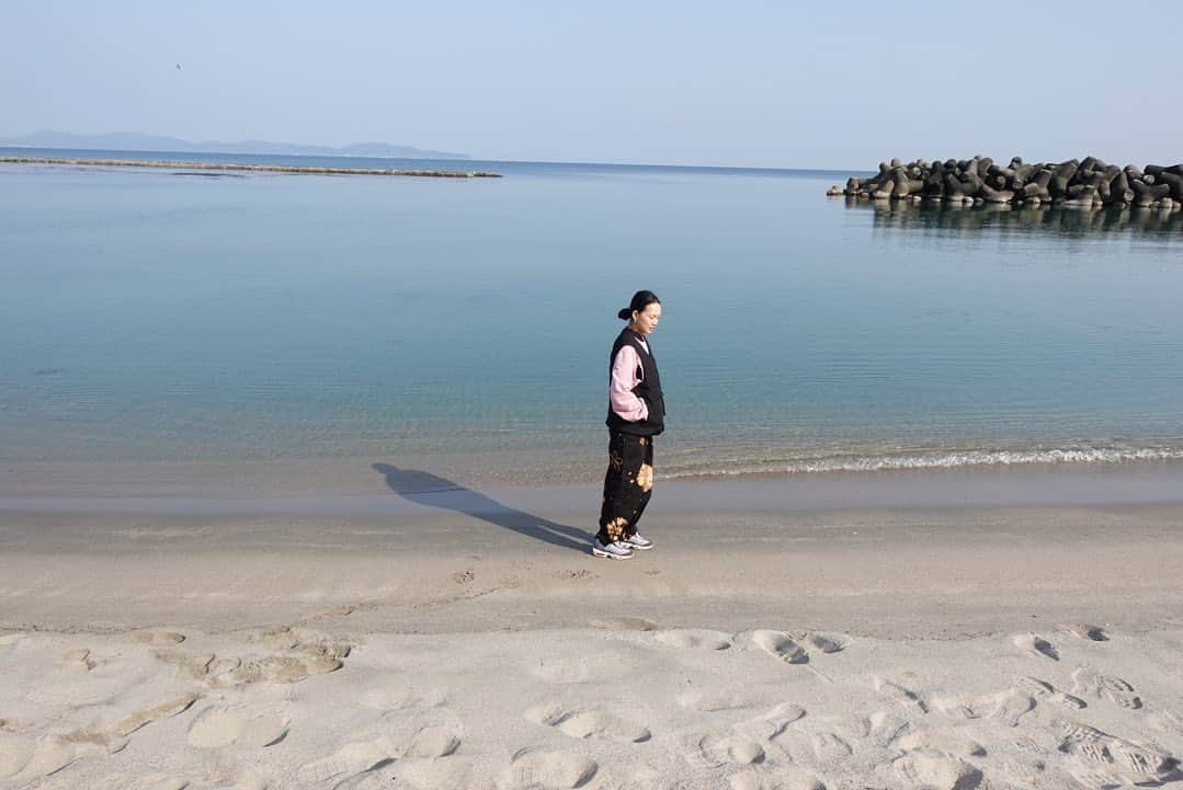 臼田あさ美のインスタグラム：「たびに〜 でてみよう〜 こころを〜もやして〜😙♬」