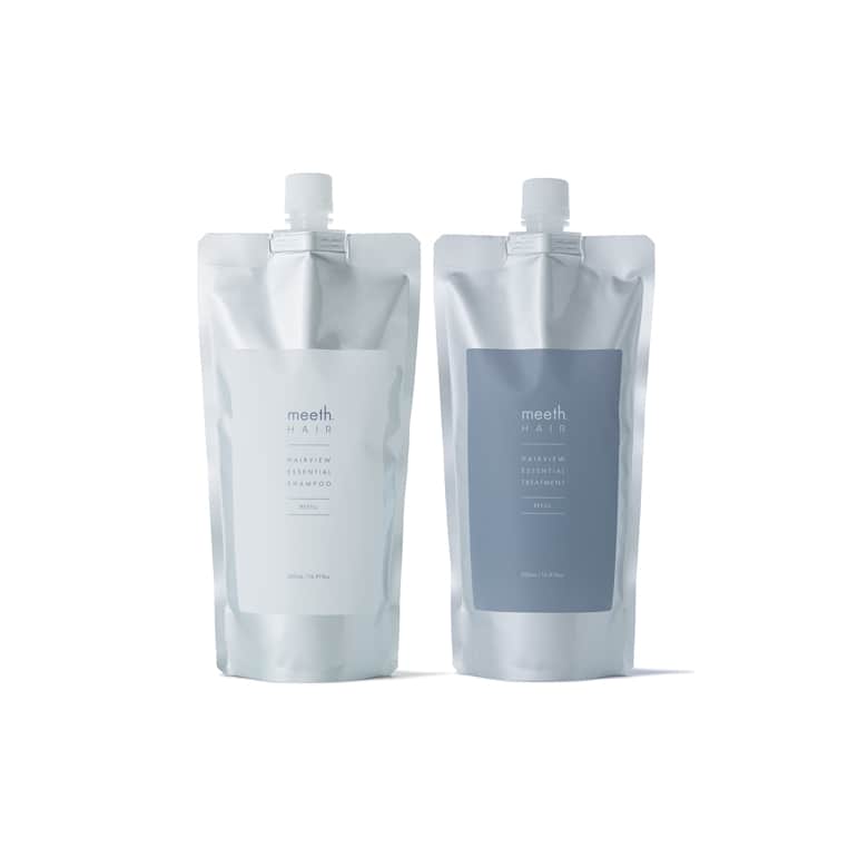 のインスタグラム：「meeth HAIR『ヘアビューエッセンシャルシャンプー & トリートメント (リフィル)』定期購入開始のお知らせ 　 　 日頃より、meethをご愛顧いただき誠にありがとうございます。 2月の発売以降、大変多くの方にご好評をいただいております『ヘアビューエッセンシャルシャンプー・トリートメント (リフィル) 』の定期購入が始まります！ 継続してご使用いただく場合、通常購入よりお得に購入いただける定期購入がおすすめです✨ 　 ■ ヘアビューエッセンシャルシャンプー・トリートメント　リフィルセット 容量：各500mL 価格：10,120円 (税込) *通常価格：11,220円 (税込) 　 ■ ヘアビューエッセンシャルシャンプー　リフィル 容量：500mL 価格：5,060円 (税込) *通常価格：5,610円 (税込) ★「まとめて定期」対象 　 ■ ヘアビューエッセンシャルトリートメント　リフィル 容量：500mL 価格：5,060円 (税込) *通常価格：5,610円 (税込) ★「まとめて定期」対象 　 ■ 販売日時 3/8(木) 12:00 〜 　 ■ 販売方法 meeth公式ショッピングアプリ「meeth store」 　 　 ■ 注意事項 ※ 定期購入プランはアプリのみでのサービスとなりますため、店舗での販売はございません。 ※ 定期購入プランでは、シャンプー・トリートメント共にリフィルのみが対象となり、ボトル本体は対象外となります。ボトルをご希望の方には通常購入にて、ご注文いただけますと幸いです。 　 ★「まとめて定期」のご案内 「まとめて定期」の対象商品は、「定期購入対象商品」と併せてのみご注文いただけます。「まとめて定期対象商品のみ」の定期購入は承っておりません。あらかじめ、ご理解賜りますようお願い申し上げます。 　  #meeth #meethhair #haircare #shampoo #hairtreatment #ヘアケア #ヘアビューエッセンシャルシャンプー #ヘアビューエッセンシャルトリートメント」