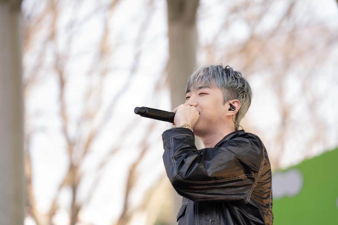 キム・スンミンのインスタグラム：「❤️대구대학교❤️ 입학 진심으로 축하드려요~! 너무 뜻깊은 도시에서 뜻깊은 자리에 초대 받아 영광이에요! 다음에 또 봐요!」
