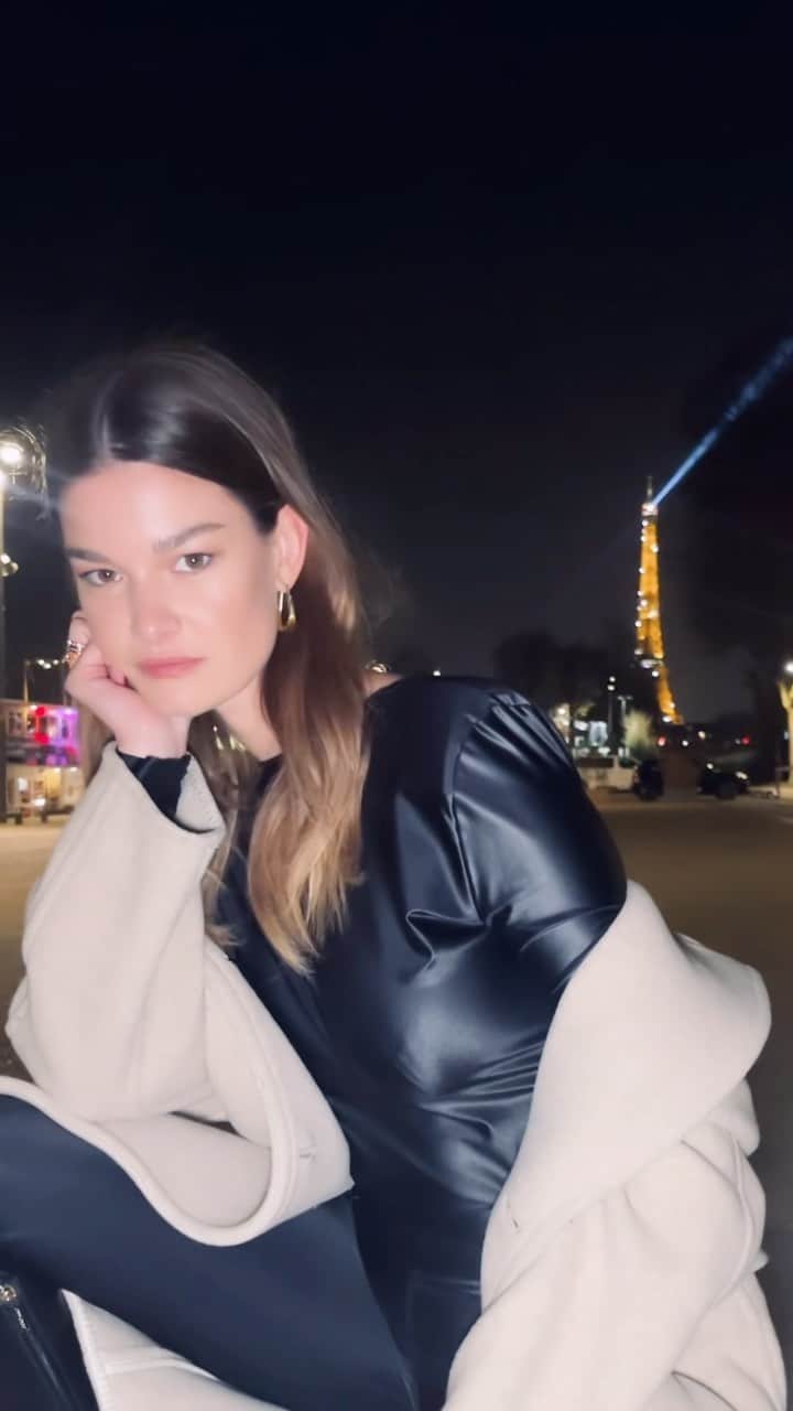 OPHELIEのインスタグラム：「Birthday girl 🌟」