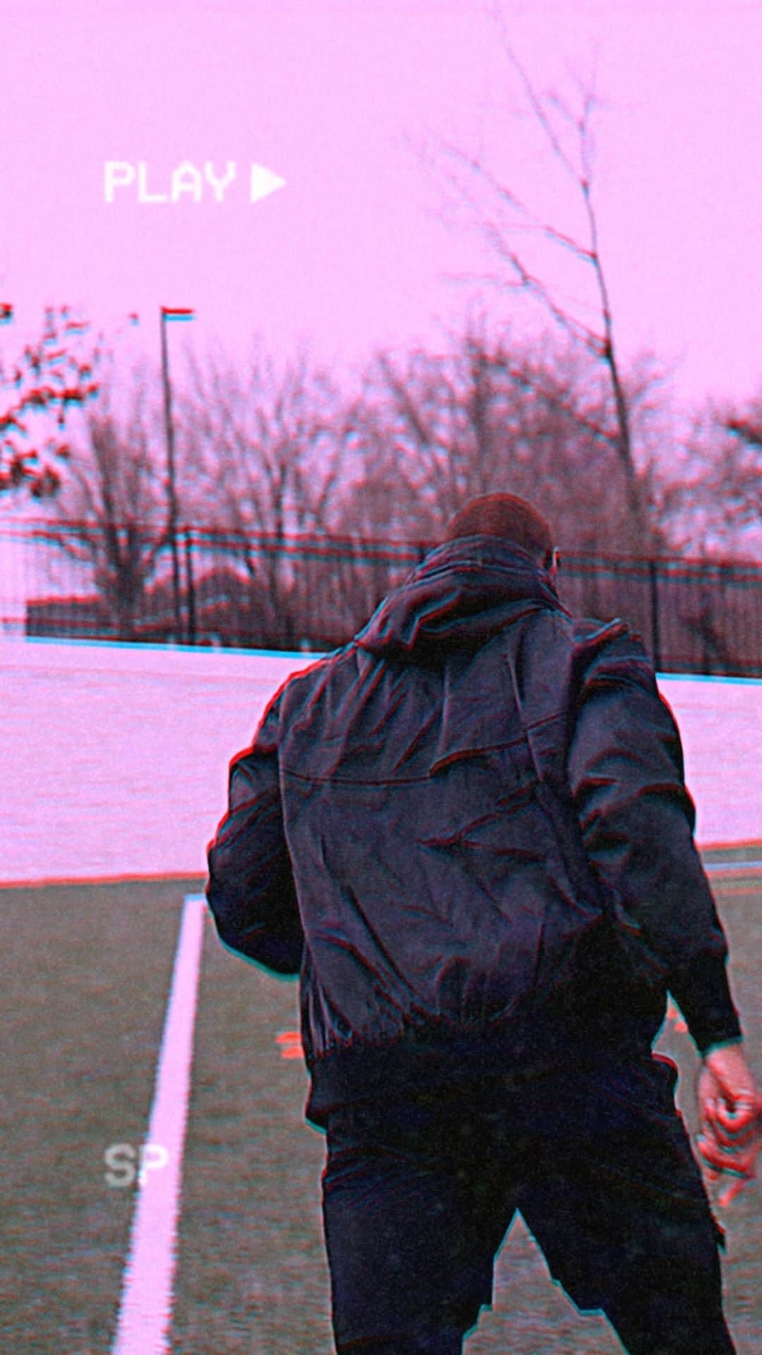 タイラー・ブラケットのインスタグラム：「THe JOuRnEY CoNtinUeS ❤️  #staythecourse 🏪🖤🏁」