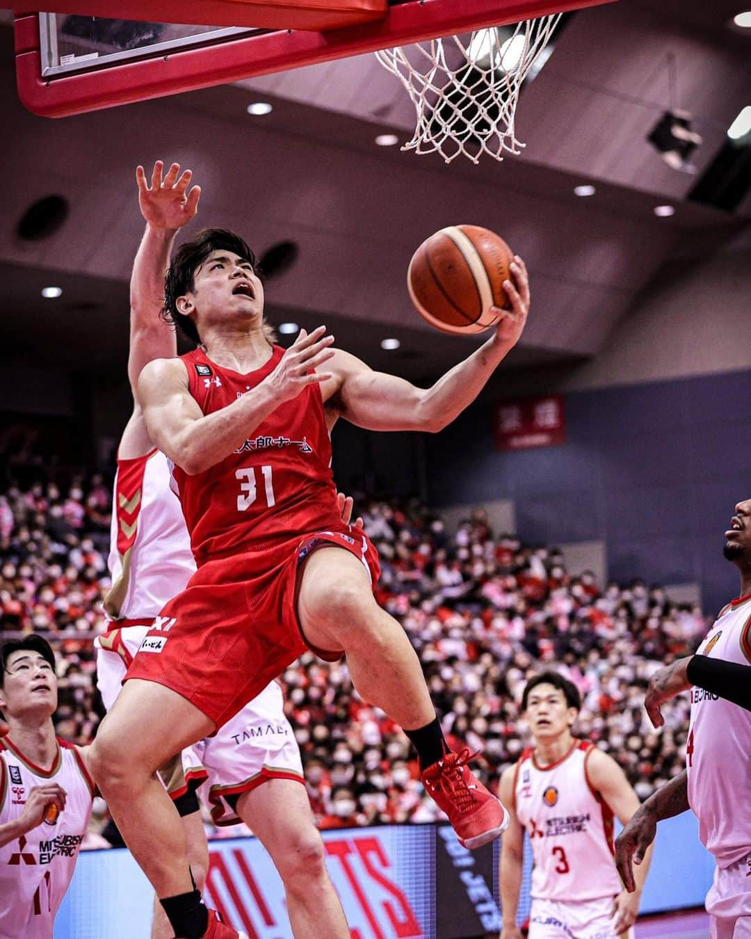 原修太のインスタグラム：「21連勝！ Bリーグ新記録。 数年ぶりの声援力になりました。 ありがとう😊 天皇杯もたくさんの声援よろしくね！」