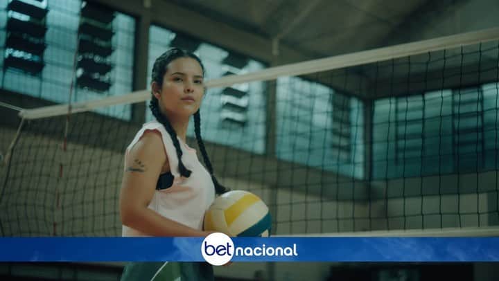 シェイラ・カストロのインスタグラム：「Atletas, empresárias, empreendedoras, professoras. Acreditamos e apostamos na força da mulher brasileira. A força das mulheres reais. Mulheres que lutam por igualdade, que lutam por dignidade e equidade, disputando várias partidas por dia. Todas vencedoras.  Essas sim são as #brabas, as #BrabasdaBet.  Compartilhe esse vídeo com as #brabas da sua vida.」
