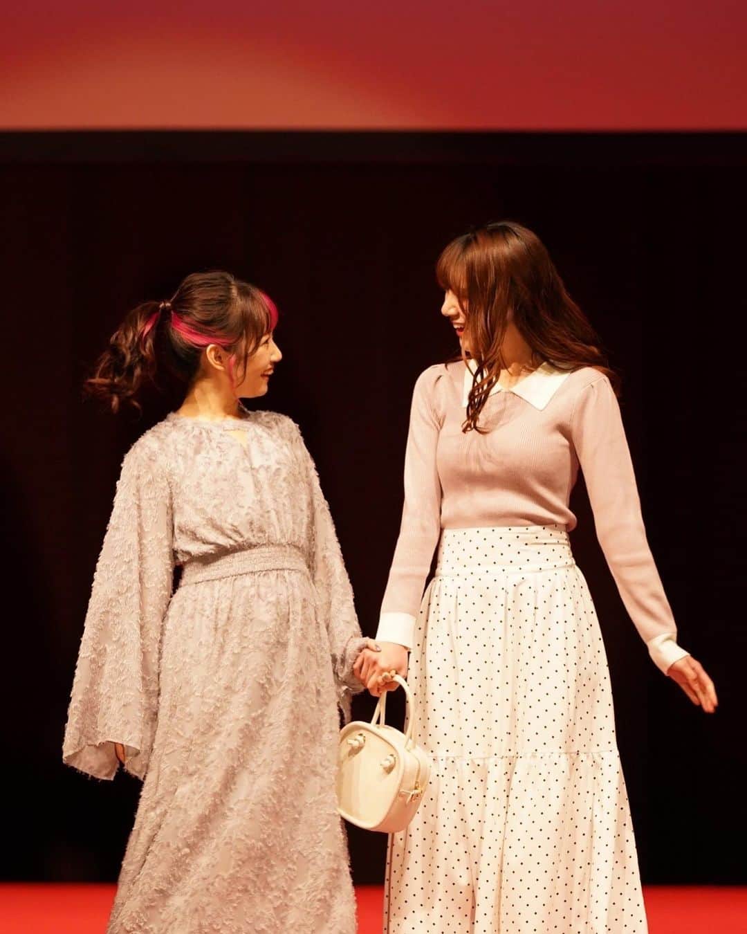 広山楓さんのインスタグラム写真 - (広山楓Instagram)「TGL2023のランウェイを歩かせていただきました！  RETRO GIRLさんとEmsexciteさんのお洋服を着させていただき、とっても楽しかったです！ 緊張したけどゆいちゃんと一緒だったのでにこにこで歩けました✌️  #TOKYOGIRLSLIVE #TGL2023 #retrogirl #emsexcite」3月9日 17時51分 - maple.1018