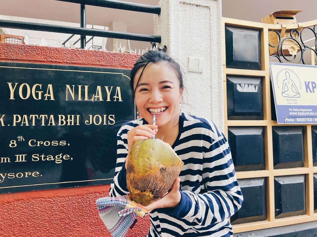 屬美於のインスタグラム：「練習生活も折り返しました🌈  今回もたくさんの出会いとドラマで毎日の全てが私の身体と心の栄養になっています。  いつも応援してくださる皆さんありがとうございます❤️🌼」