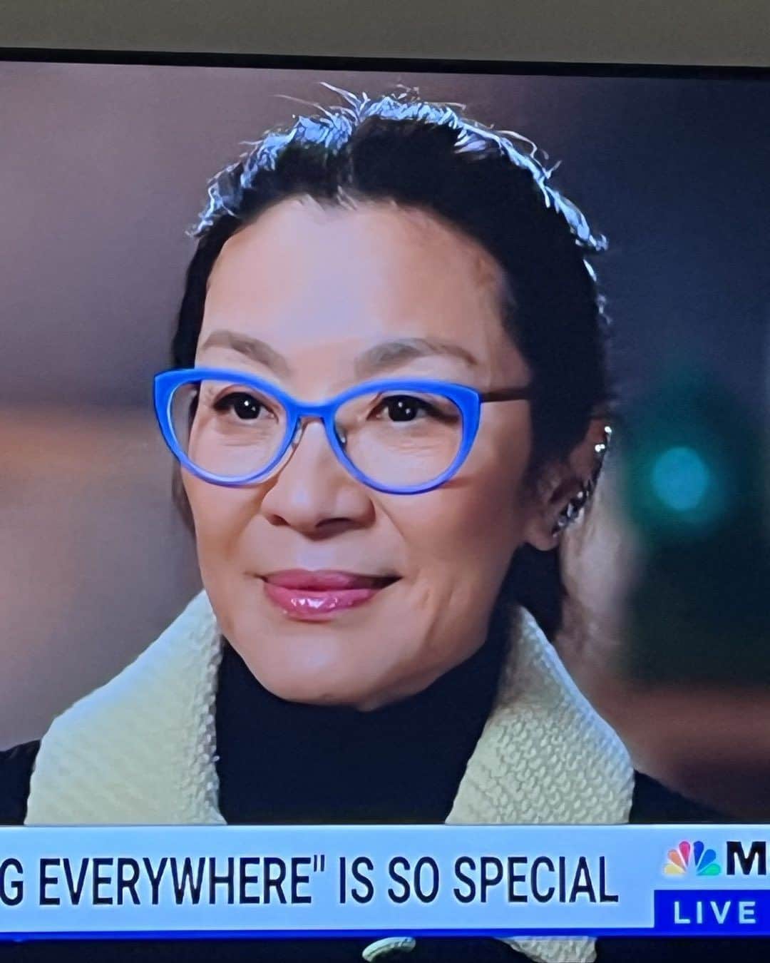 メアリー・マクドネルのインスタグラム：「At the close of this 2023 #Internationalwomensday I just want to say we are so very blessed to have @michelleyeoh_official out there thriving, leading , inspiring  we love you Michelle❤️❤️❤️❤️keep using your remarkable voice」
