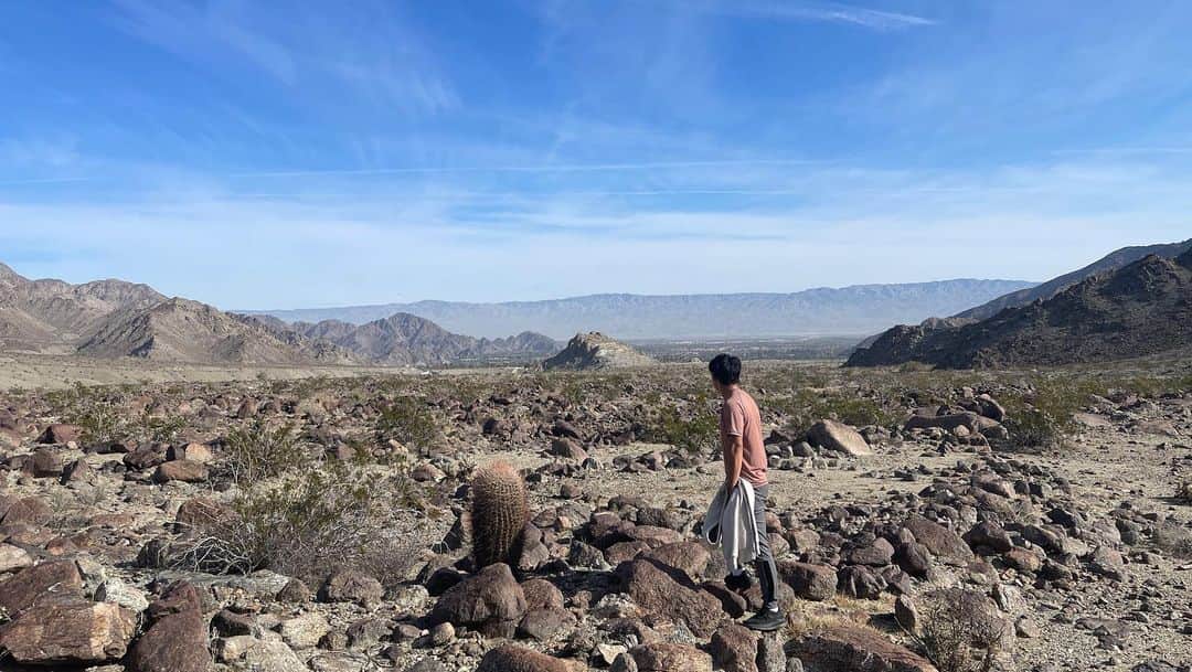 西岡良仁さんのインスタグラム写真 - (西岡良仁Instagram)「Hiking day  #hiking #dayoff #desert #ca #indianwells #beautiful #ハイキング　#砂漠地帯　#カリフォルニア　#インディアンウェルズ　#デイオフ　#朝活　#綺麗だった」3月9日 15時07分 - yoshihito0927