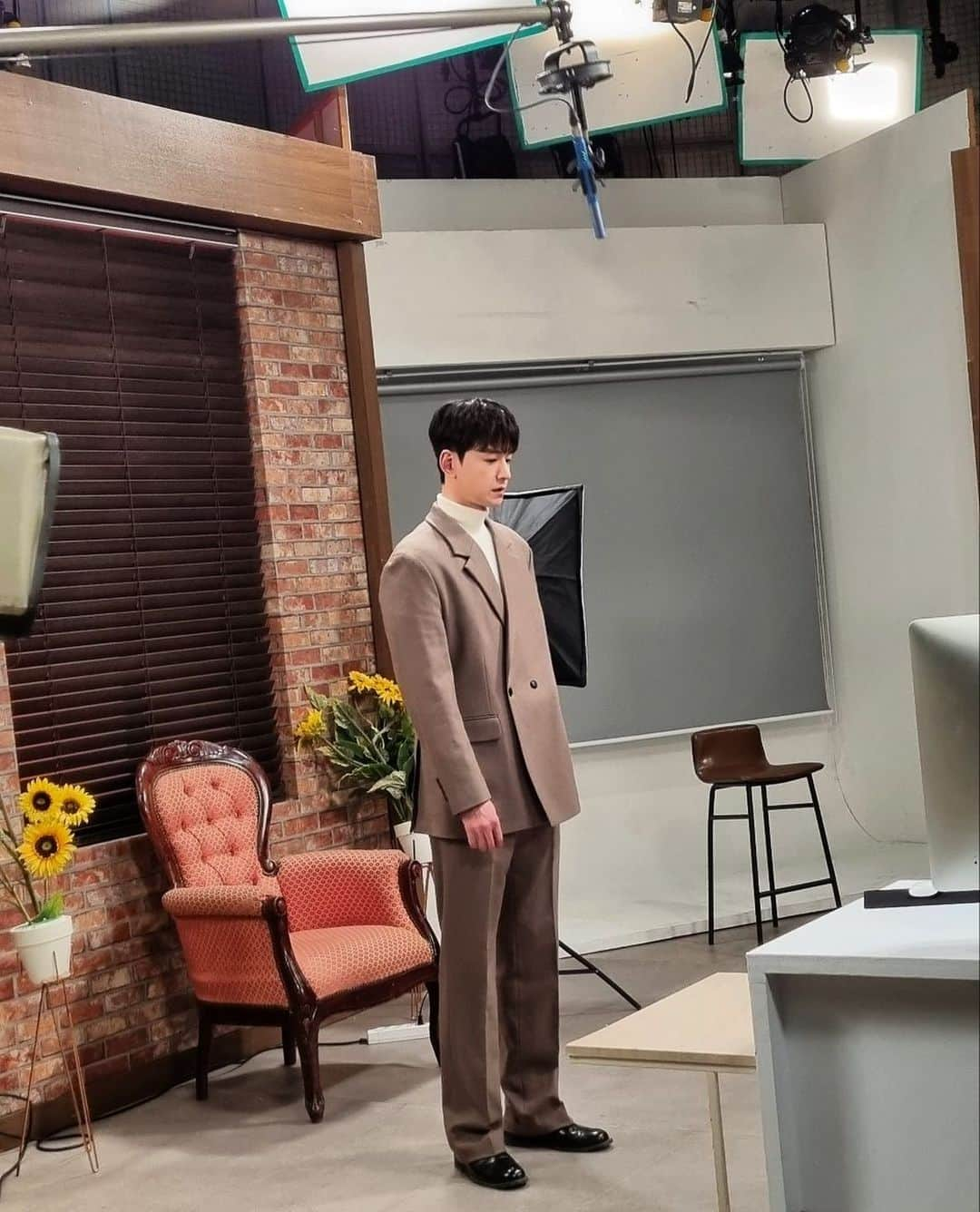 イム・ジュファンさんのインスタグラム写真 - (イム・ジュファンInstagram)「countdown」3月9日 18時08分 - juhwan__lim