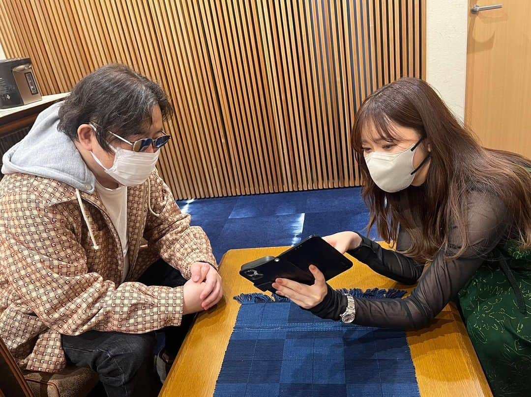 秋元康さんのインスタグラム写真 - (秋元康Instagram)「インスタ始めました。」3月9日 18時16分 - yasushi6057