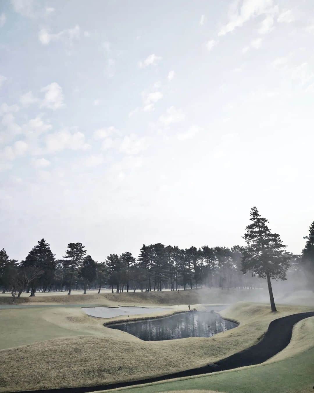 ロビンのインスタグラム：「⛳⛳⛳  メシ　チンチャ　マシッソヨ  Thank you So kun Haru san Hama san」