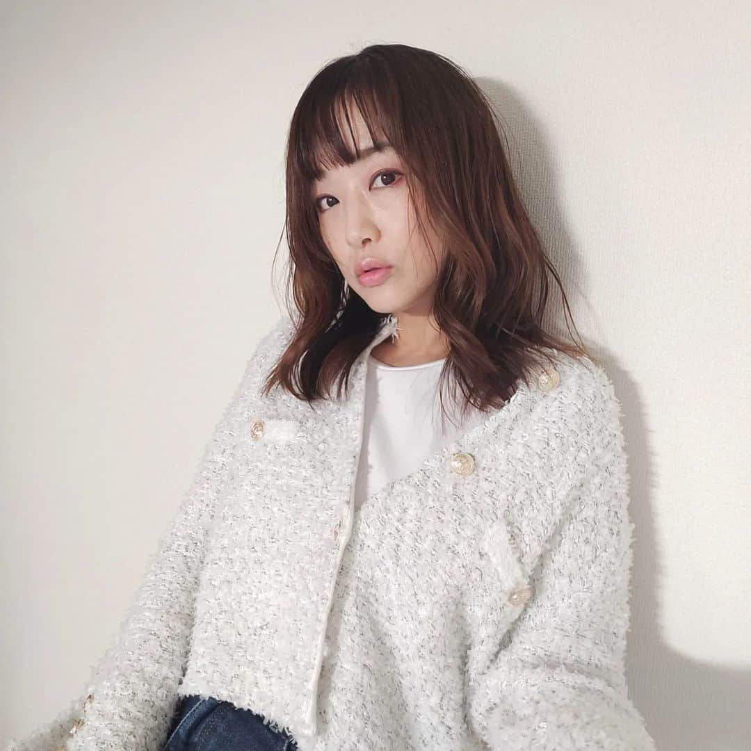 工藤里紗さんのインスタグラム写真 - (工藤里紗Instagram)「綺麗に💎💎💎 #newhair  #前髪切った #巻き髪」3月9日 19時07分 - risa910104