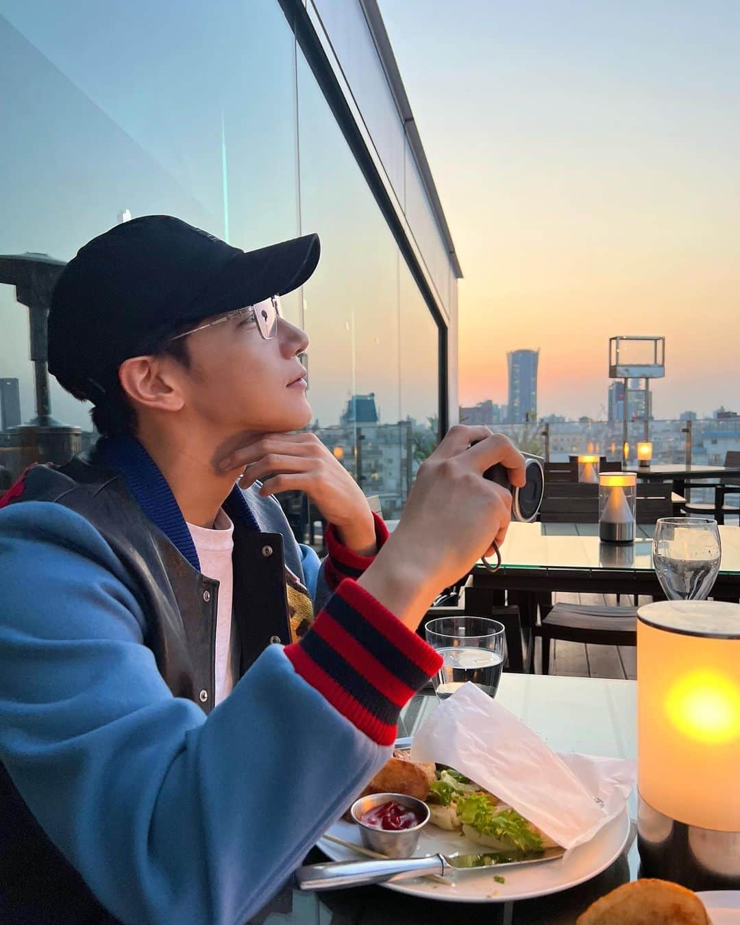 ジュンス のインスタグラム：「👦🏻📷🎞️」
