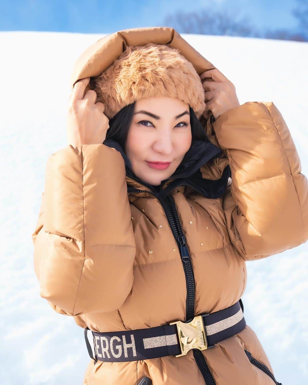 広瀬香美さんのインスタグラム写真 - (広瀬香美Instagram)「I am the queen of winter.👸🏼  #winter #snow #fashion」3月9日 20時34分 - kohmi.hirose