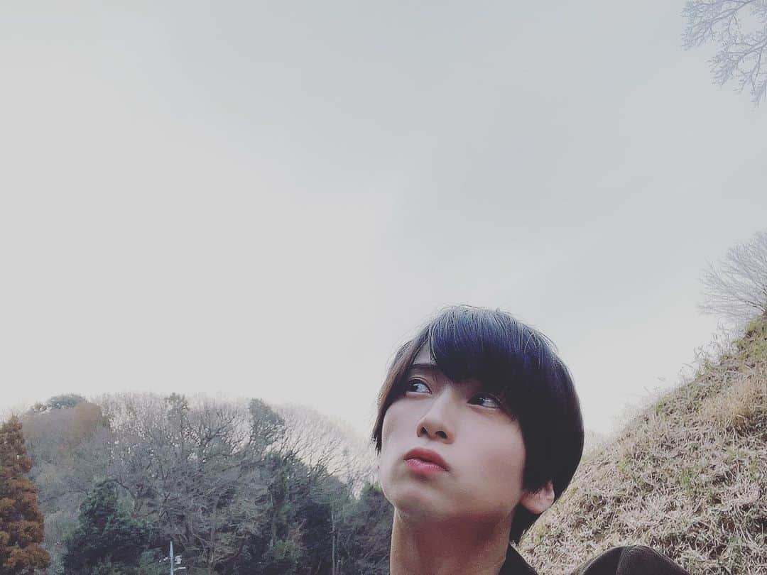 のインスタグラム：「近頃は撮影しています📹」