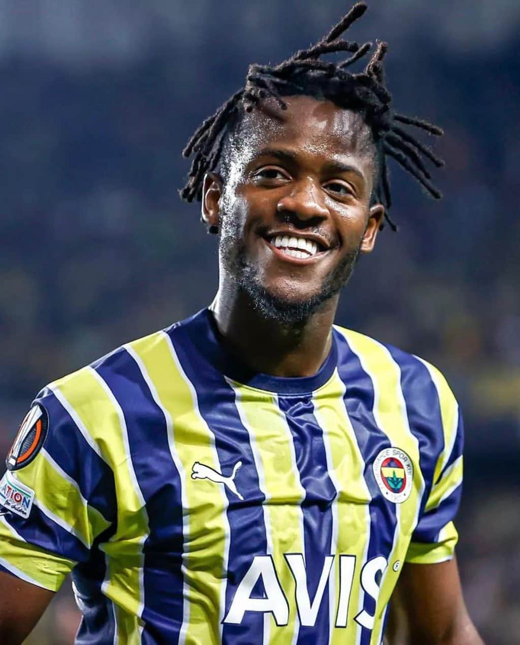 ミシー・バチュアイのインスタグラム：「Locked in ... 🦇🔒#acharné 👽」