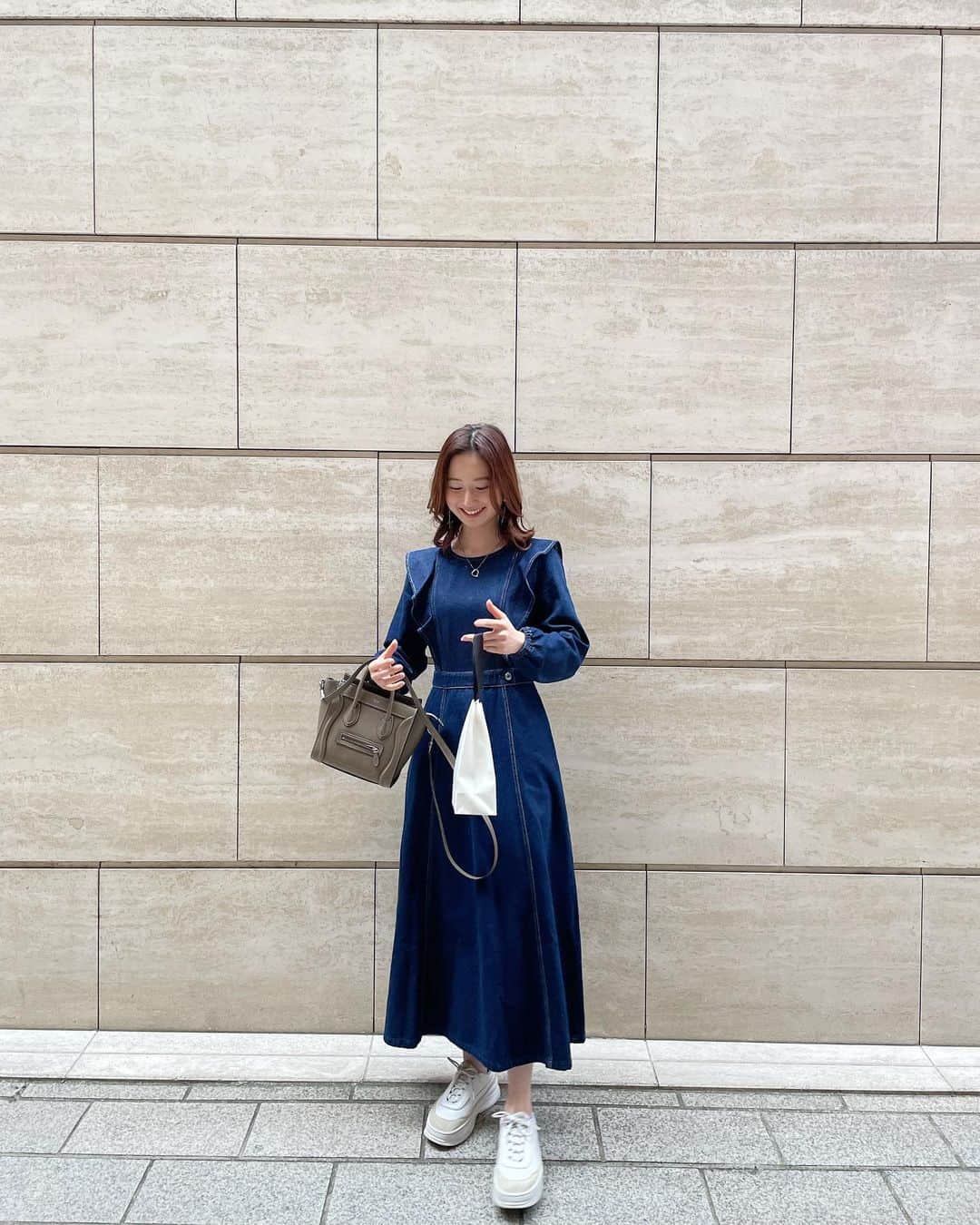 TakeuchiAyaka さんのインスタグラム写真 - (TakeuchiAyaka Instagram)「☀️☀️☀️ 母と姉とランチしてお買い物した日☺︎」3月9日 21時28分 - _.a__a__a._