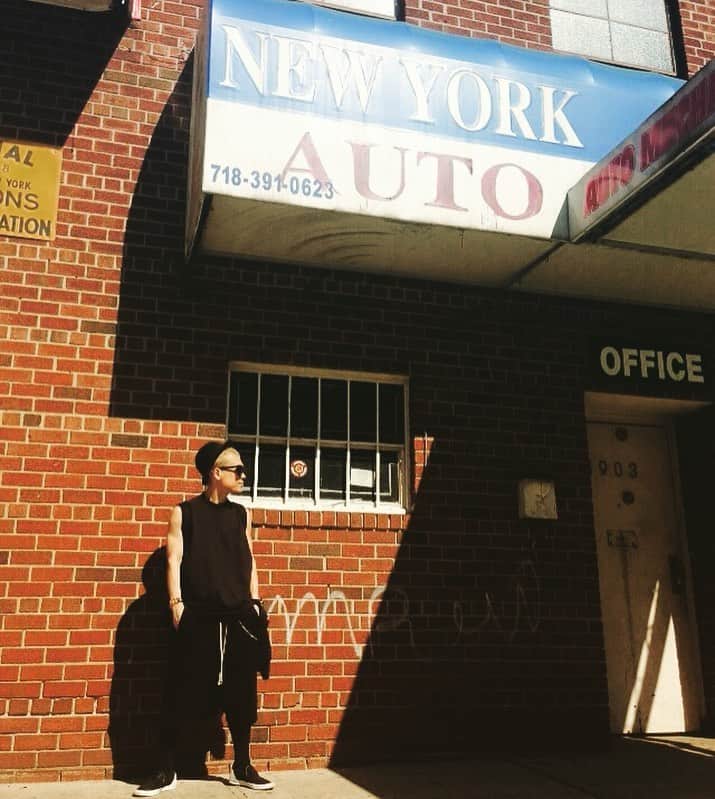 SHUHOのインスタグラム：「NY Queens🗽🇺🇸  2k14 shooting🎬📹  #newyork #ny #rickowens #drkshdw」