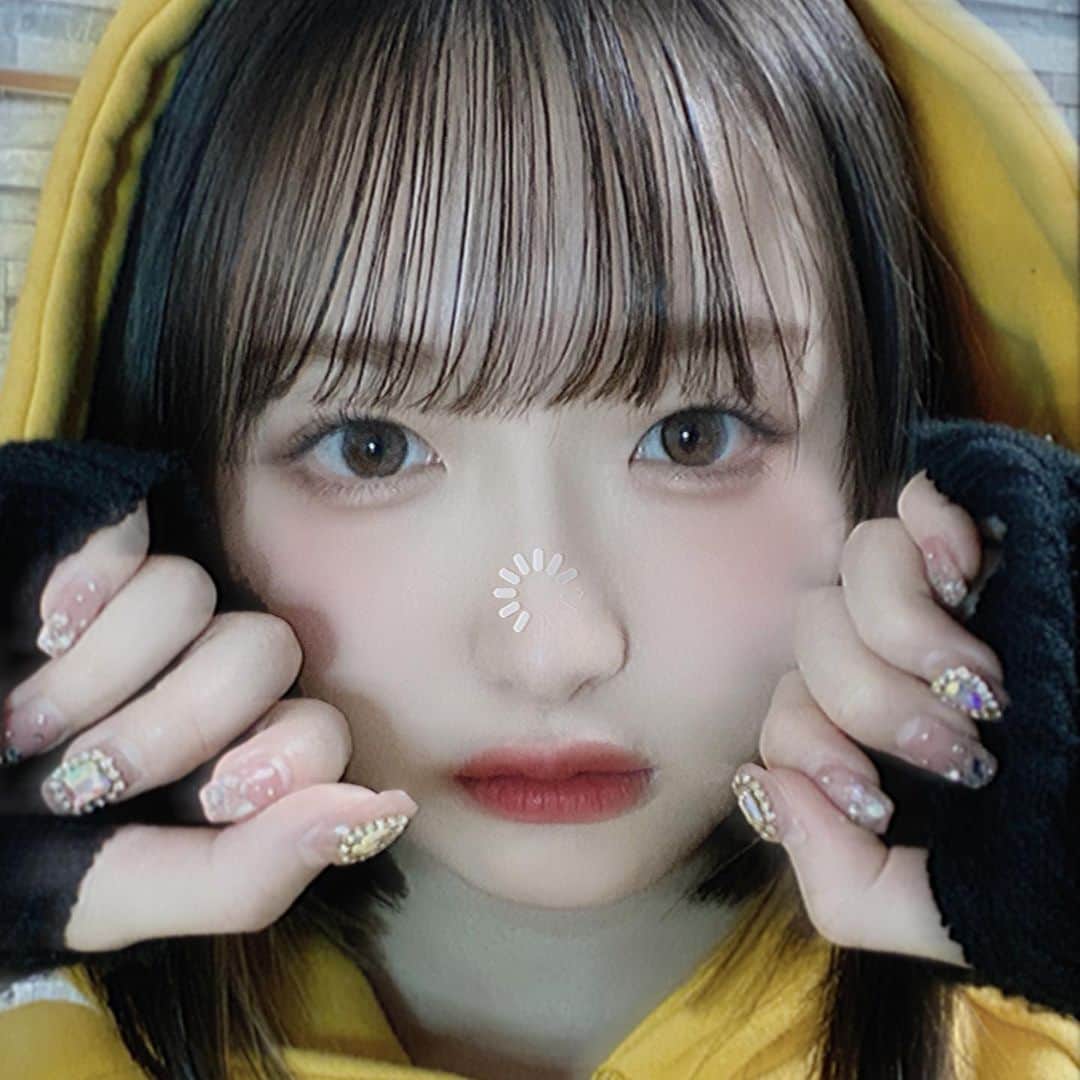 のインスタグラム：「今日過去最多くしゃみの数記録しました多分。 おやちゅみ」