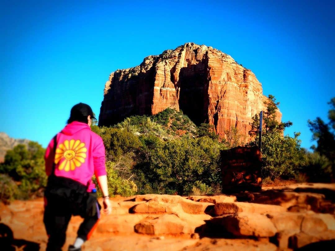 鳥越裕貴のインスタグラム：「🇺🇸 #sedona #bellrock #vortex  #定期的に行きたくなる #セドナ」